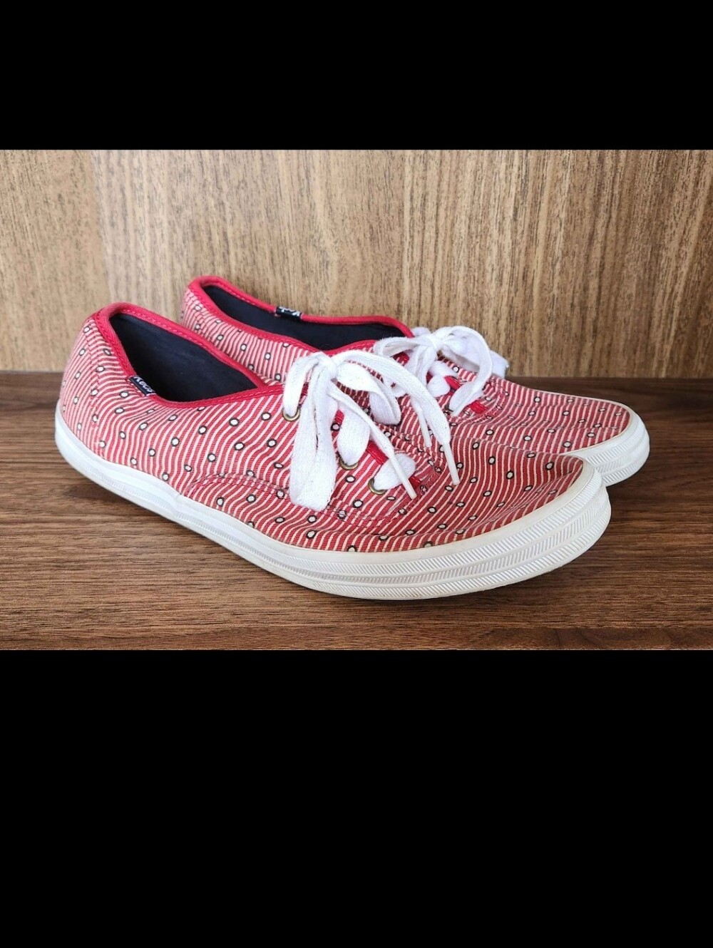 Women's size 9 Red Taylor Swift Keds Shoes